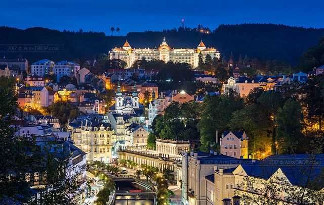 Karlovy Vary Czech private transfer